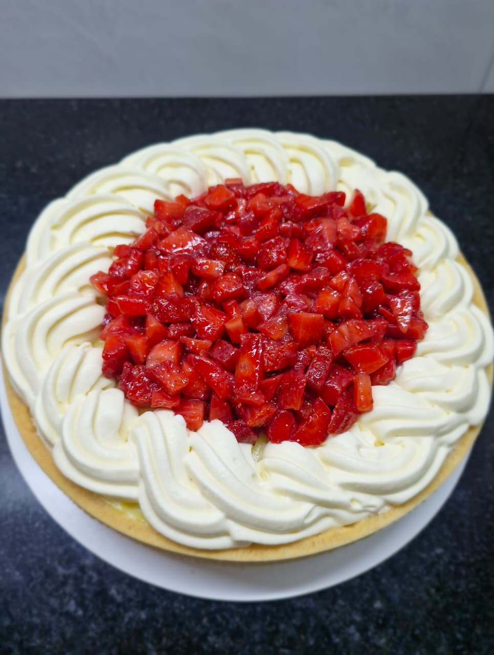 Pastelera con Frutillas